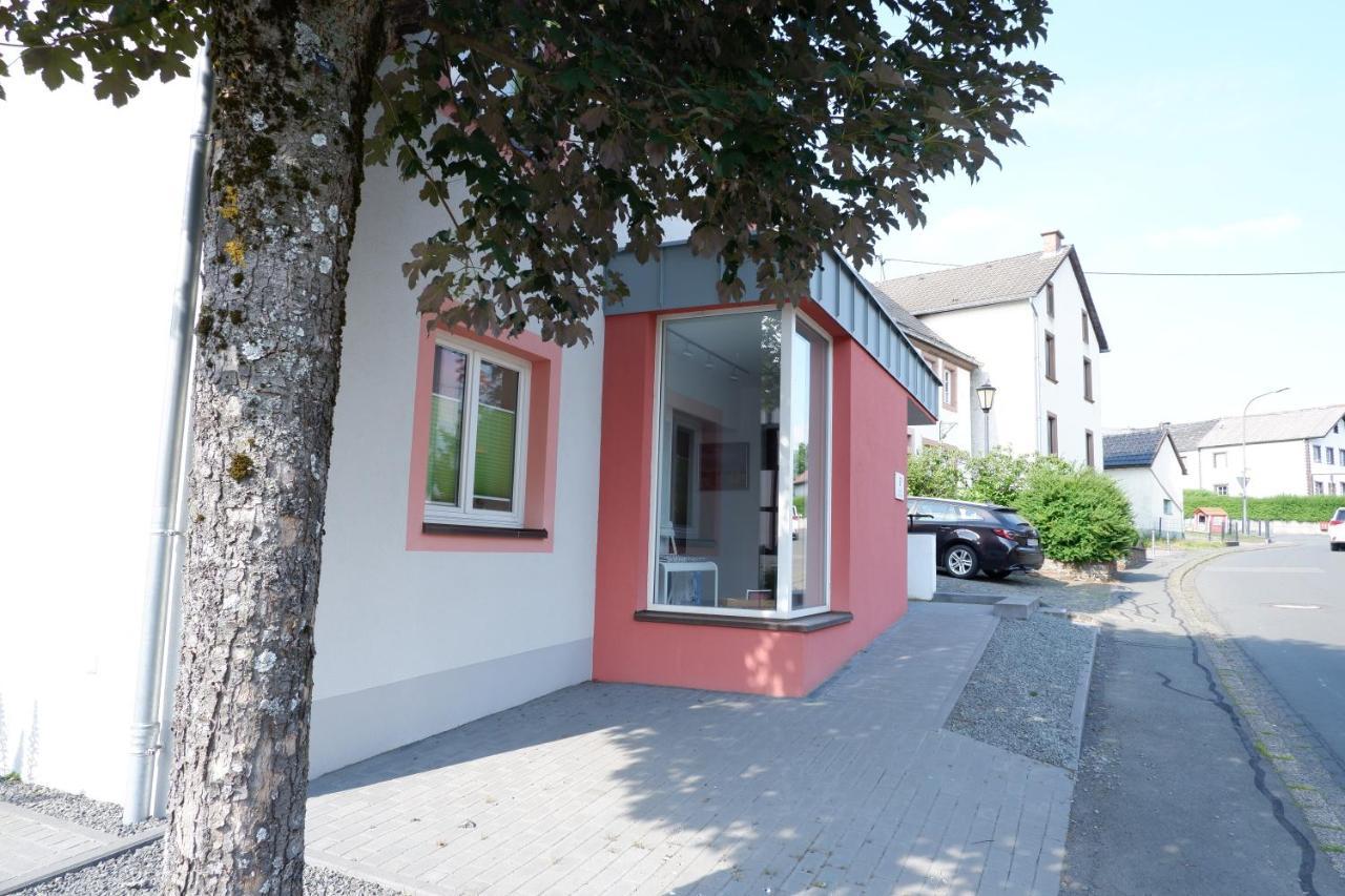 Ferienunterkunft Vulkaneifel - Baltes-Haus Brockscheid Exterior photo